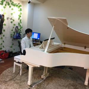 黄色毛毛靠逼受不了男女做爱直播
